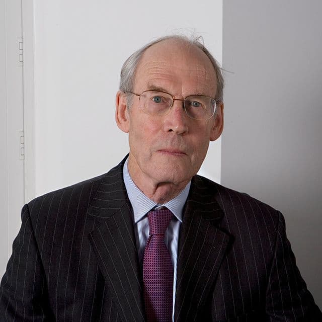 lord_walker_8477cef84e.jpg